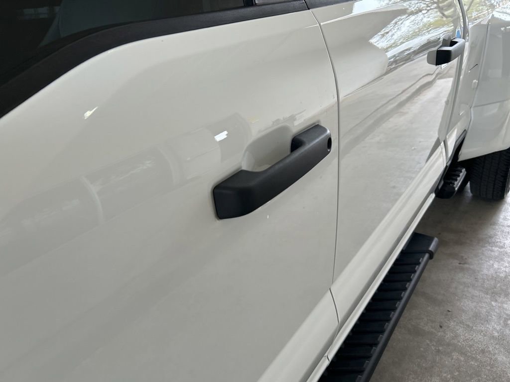 Used 2025 Ford F350 XL w/ XL Driver Assist Package image 16