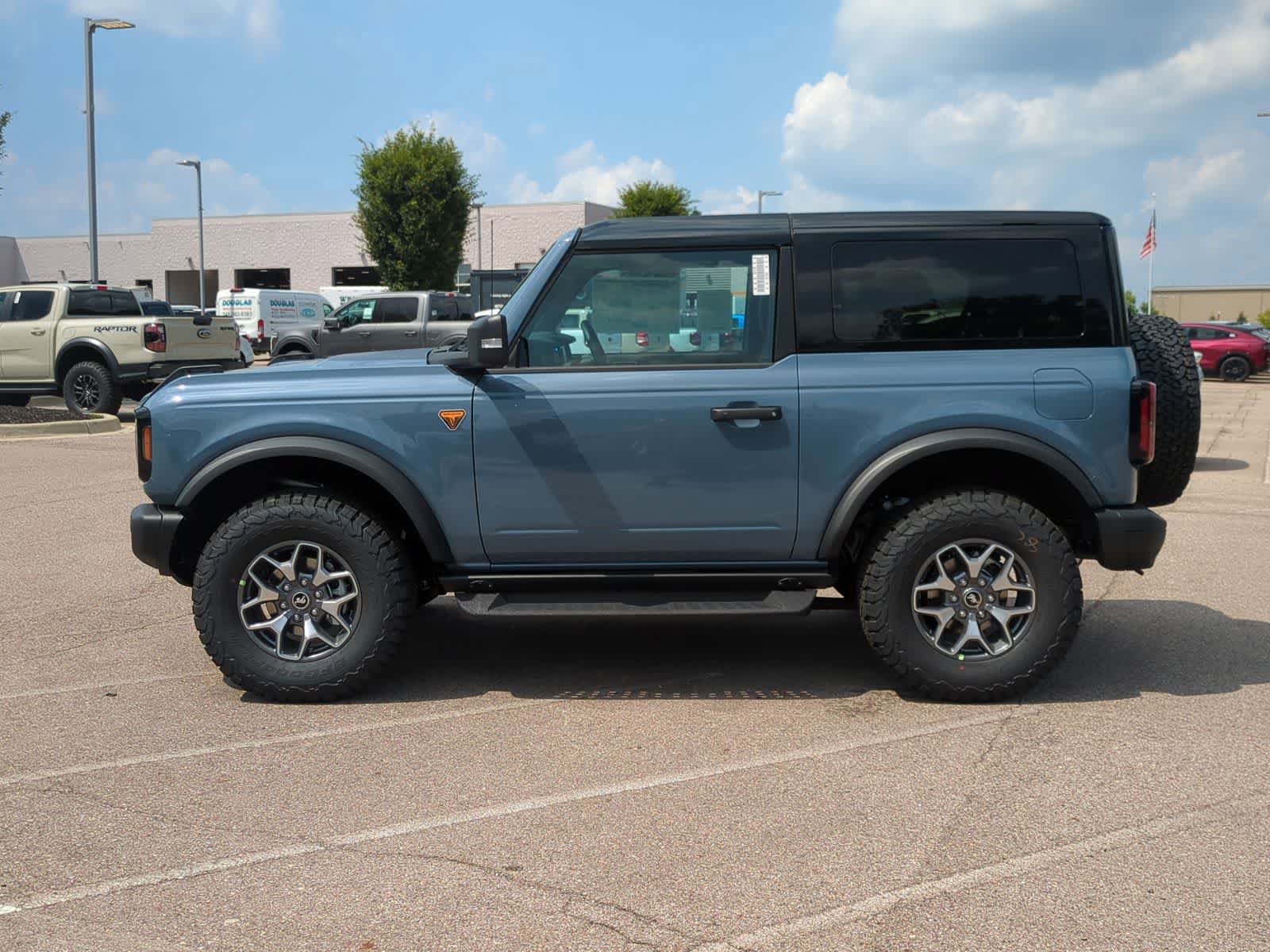 New 2025 Ford Bronco Badlands AWD/4WD image 5