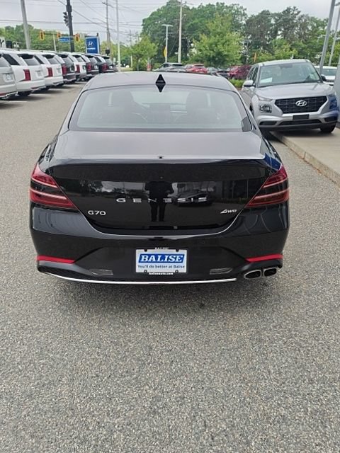 Used 2022 Genesis G70 2.0T w/ Prestige Package AWD/4WD image 9