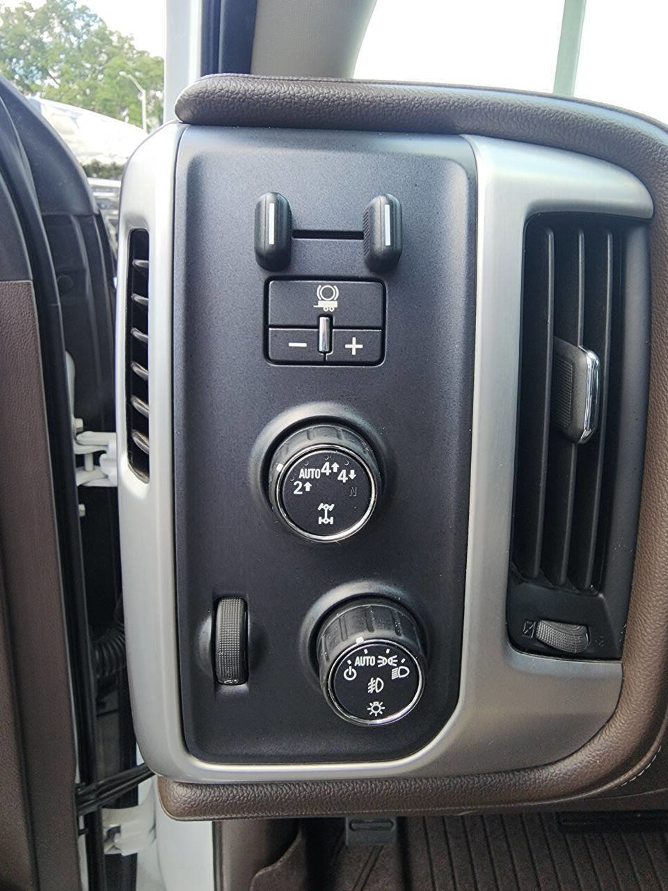 Used 2017 GMC Sierra 1500 SLT image 19