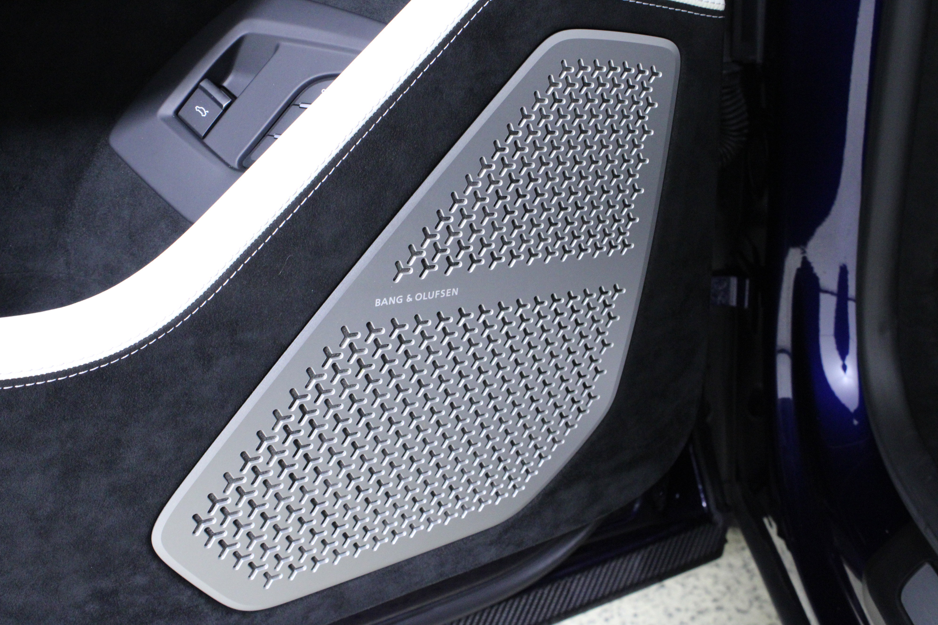 Used 2024 Lamborghini Urus Performante image 31