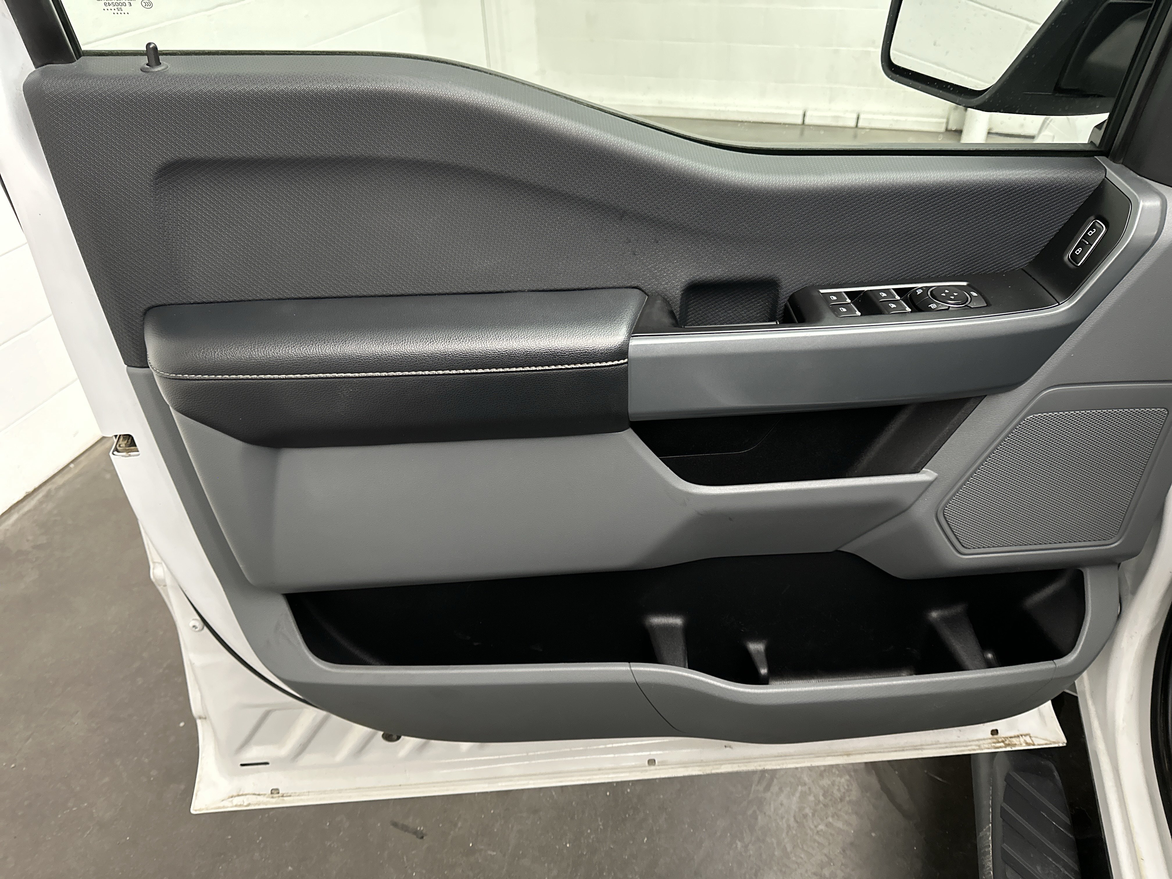 Used 2022 Ford F150 XLT AWD/4WD image 22