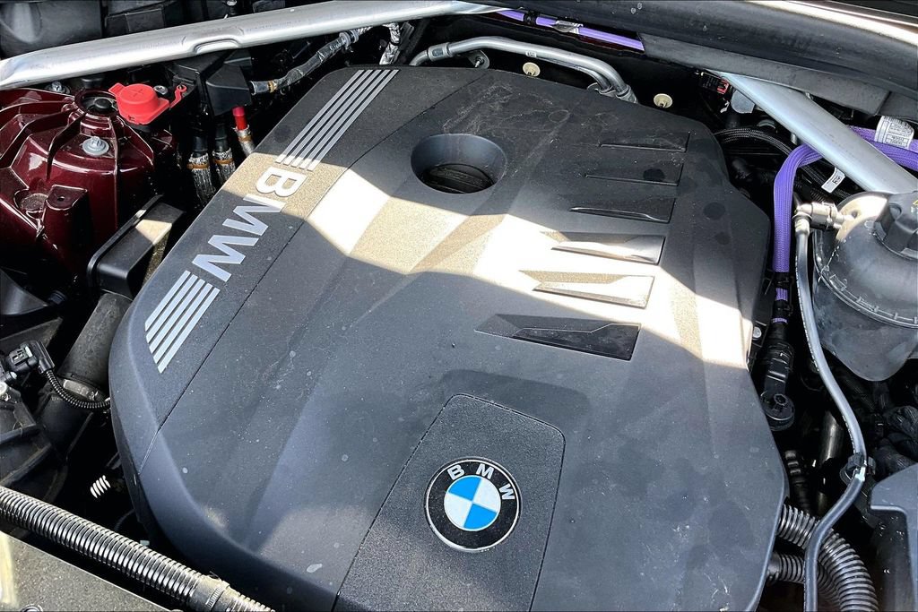 Certified 2025 BMW X6 xDrive40i AWD/4WD image 32
