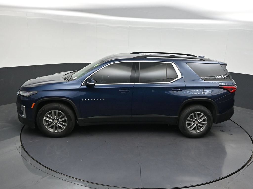 Used 2023 Chevrolet Traverse LT FWD image 17