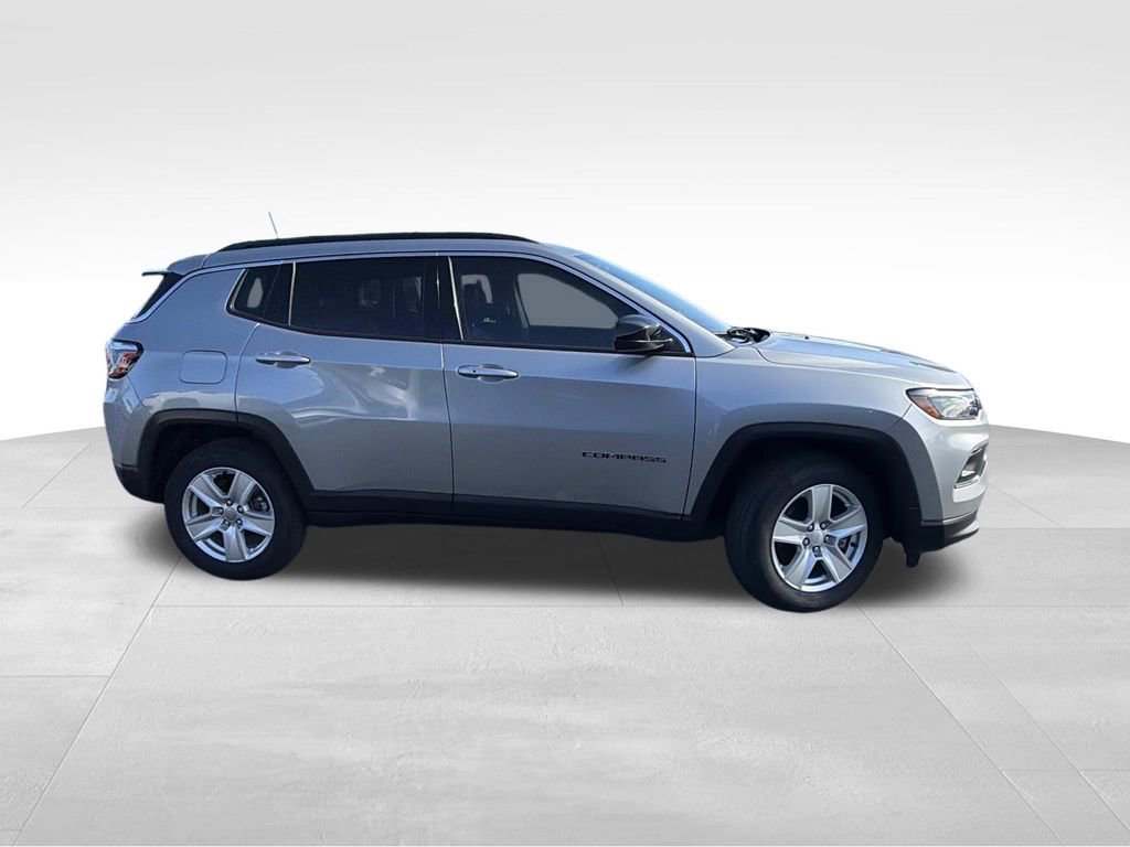 Used 2022 Jeep Compass Latitude w/ Sun and Sound Group AWD/4WD video 2