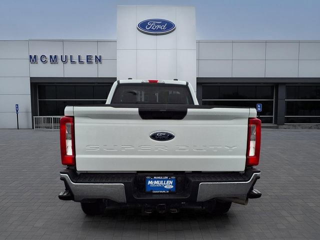 Certified 2024 Ford F250 XLT image 4