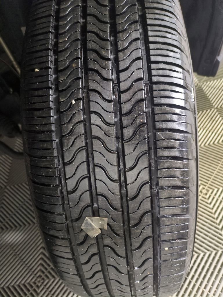 Used 2023 Subaru Outback Premium image 29