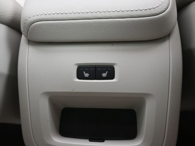 New 2026 Volvo V60 B5 Cross Country Plus w/ Protection Package Premier image 33