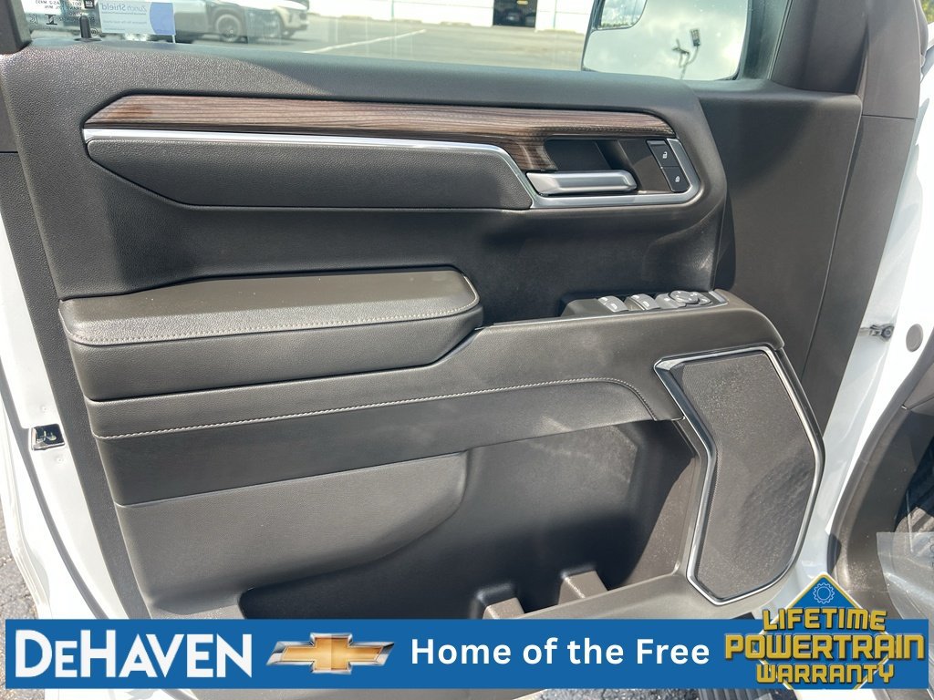 Used 2024 Chevrolet Silverado 1500 LT Trail Boss w/ Protection Package AWD/4WD image 22
