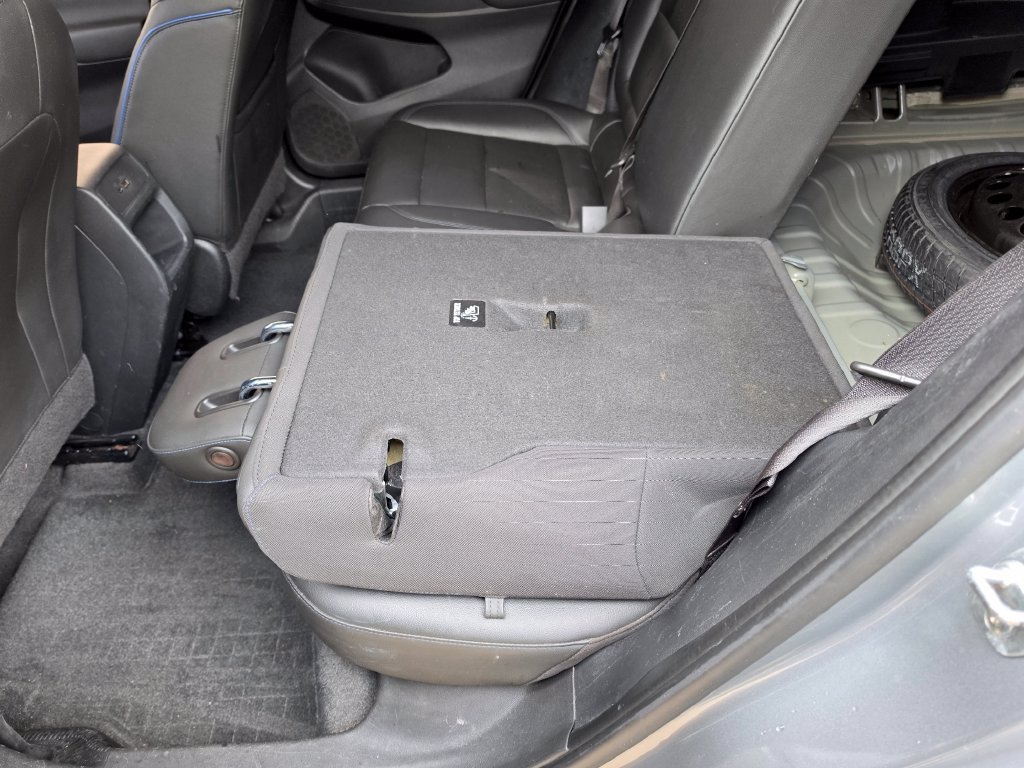 Used 2024 Buick Envista Sport Touring w/ Convenience I Package FWD image 35