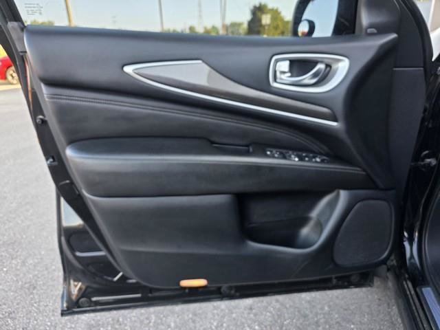 Used 2019 INFINITI QX60 Pure AWD/4WD image 11