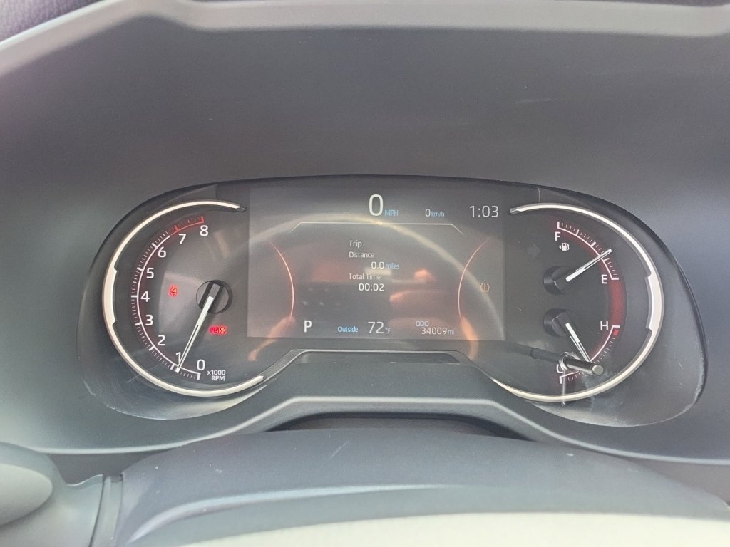 Used 2025 Toyota RAV4 XLE AWD/4WD image 14