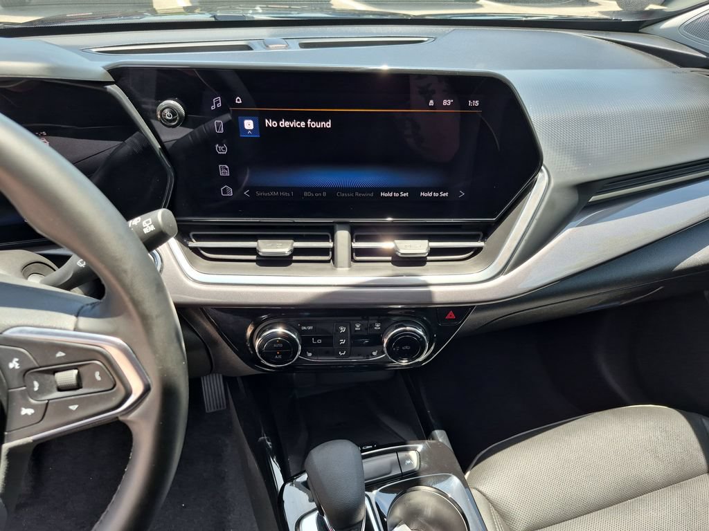 Used 2024 Chevrolet Trax ACTIV w/ Sunroof Package FWD image 26