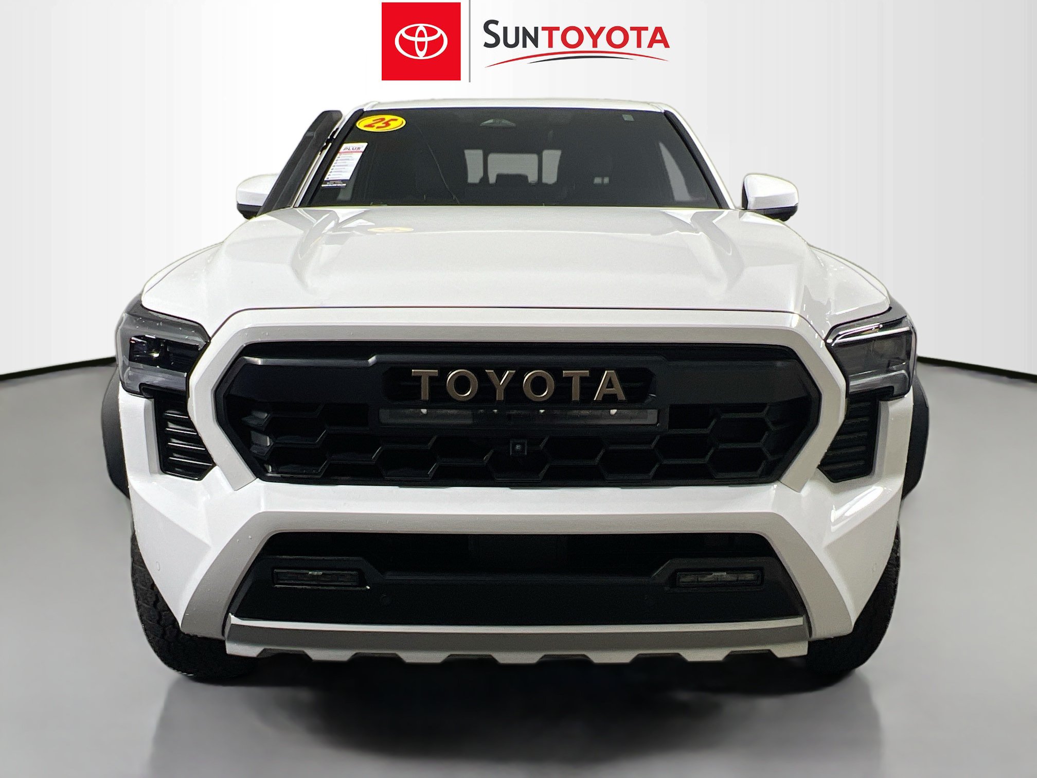 Used 2025 Toyota Tacoma 4x4 Double Cab Hybrid image 10