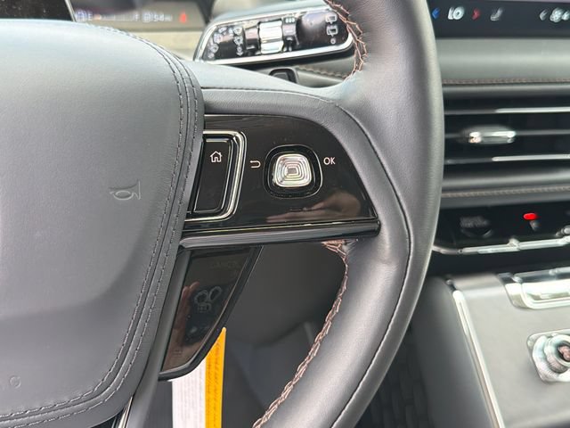 New 2026 Lincoln Aviator 2WD w/ Jet Appearance Package image 26