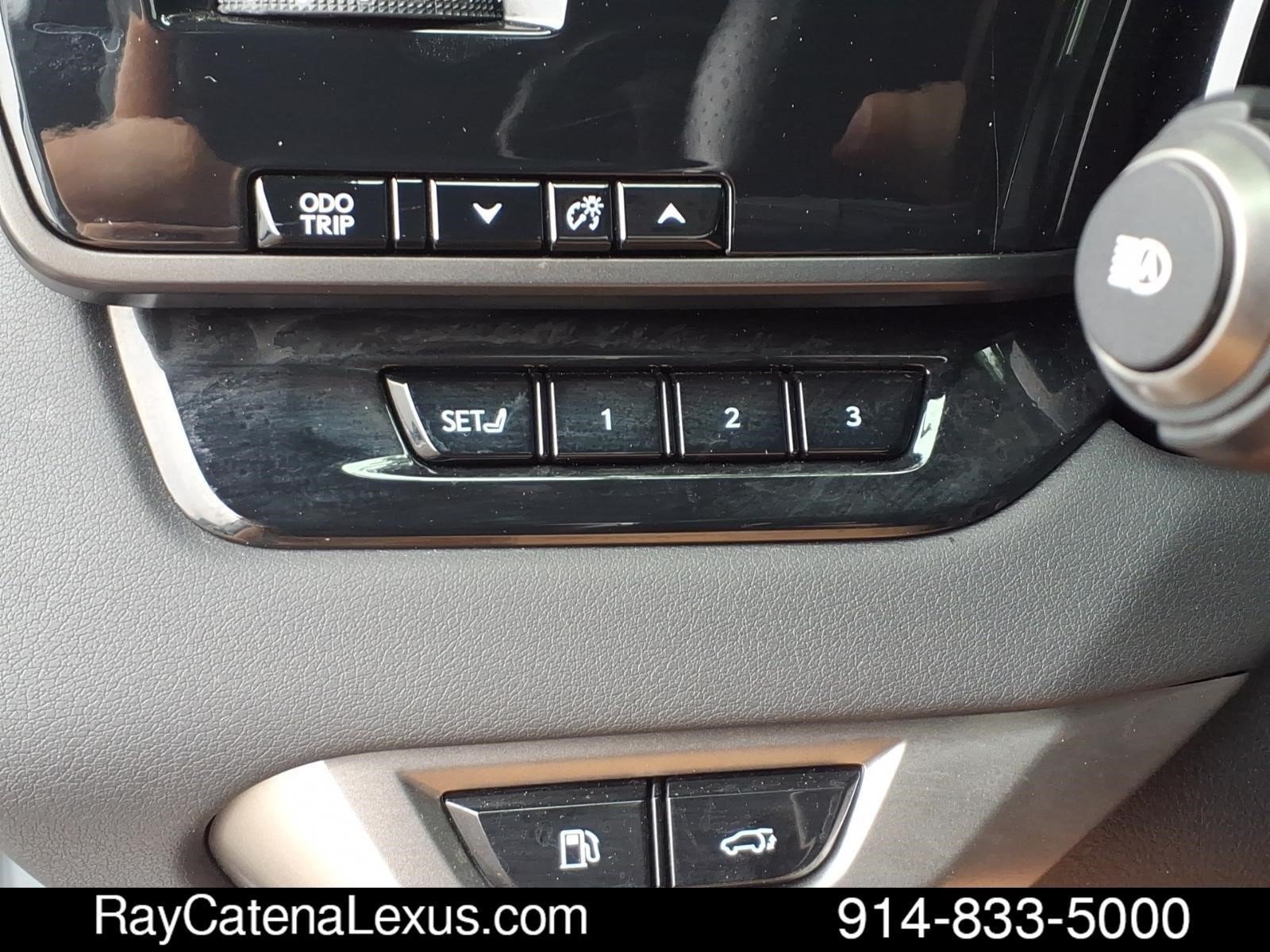 Certified 2024 Lexus RX 500h F Sport w/ Convenience Package AWD/4WD image 11