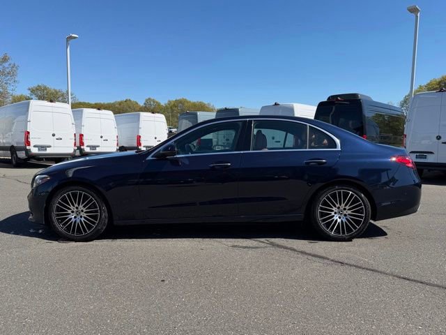 Used 2022 Mercedes-Benz C 300 4MATIC Sedan image 4