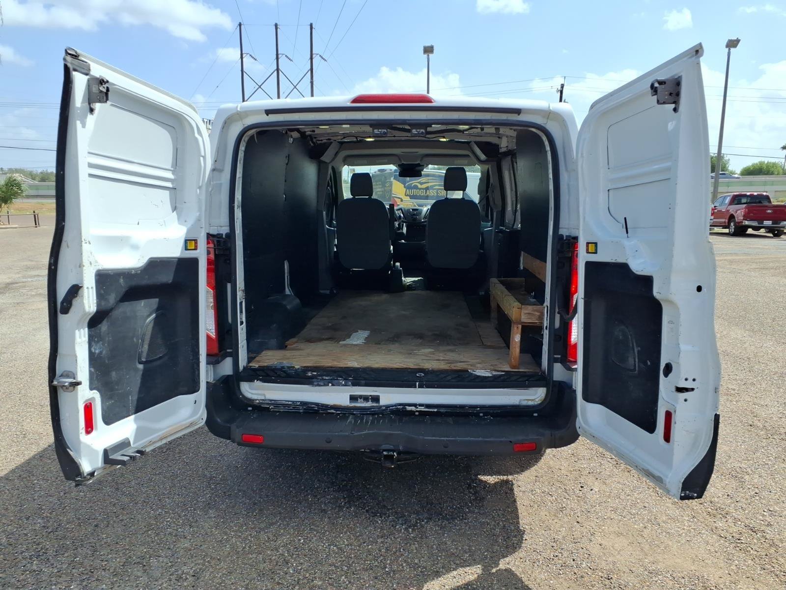 Used 2017 Ford Transit 150 130 Low Roof RWD image 27