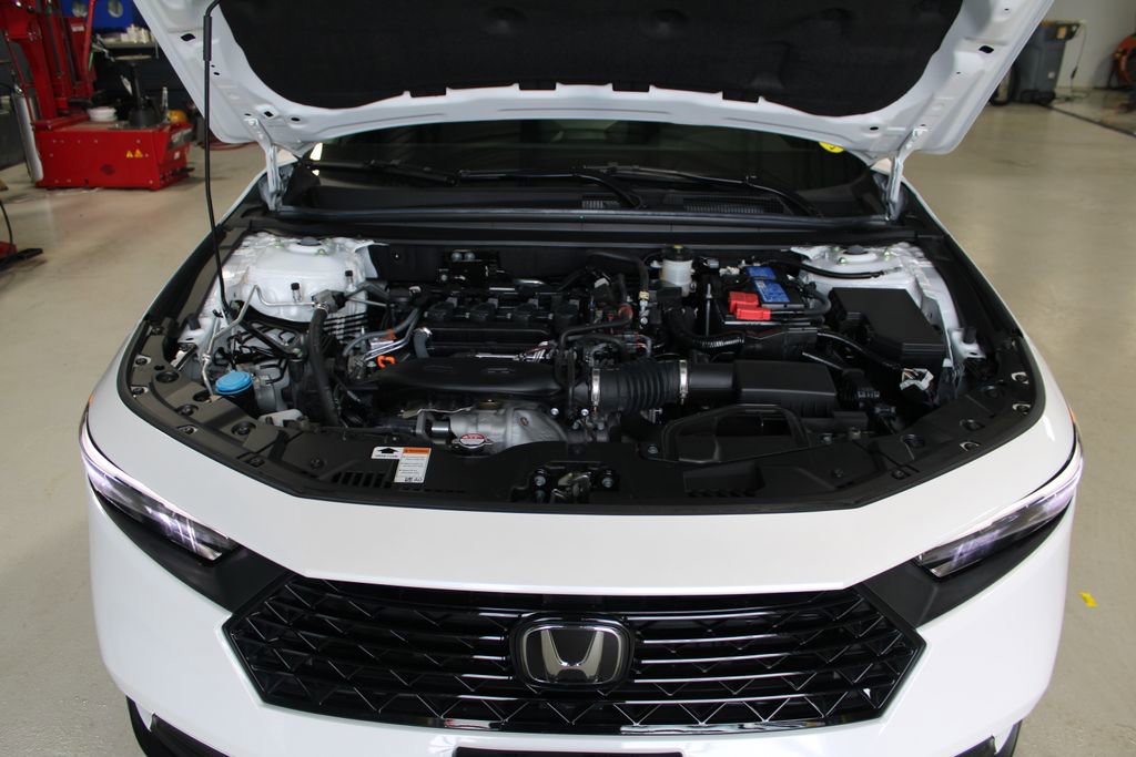 Used 2023 Honda Accord EX image 14