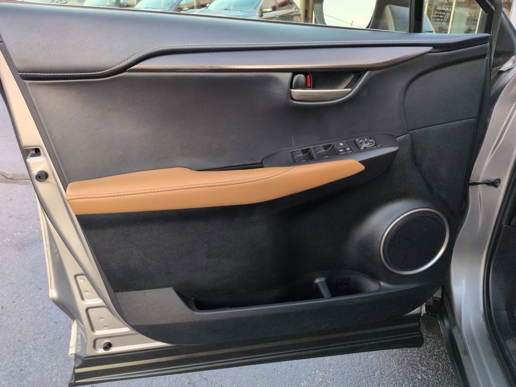 Used 2016 Lexus NX 200t 200t image 10