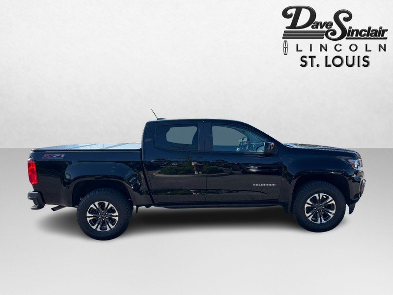 Used 2022 Chevrolet Colorado Z71 AWD/4WD image 2
