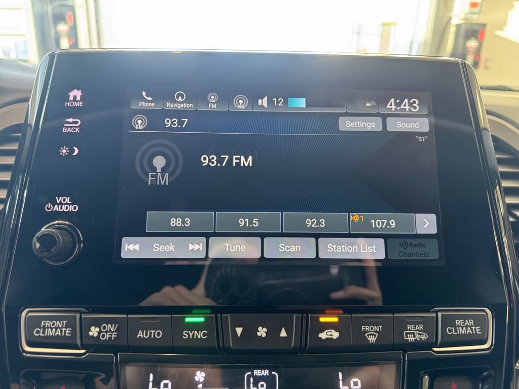 Used 2022 Honda Odyssey Elite image 11