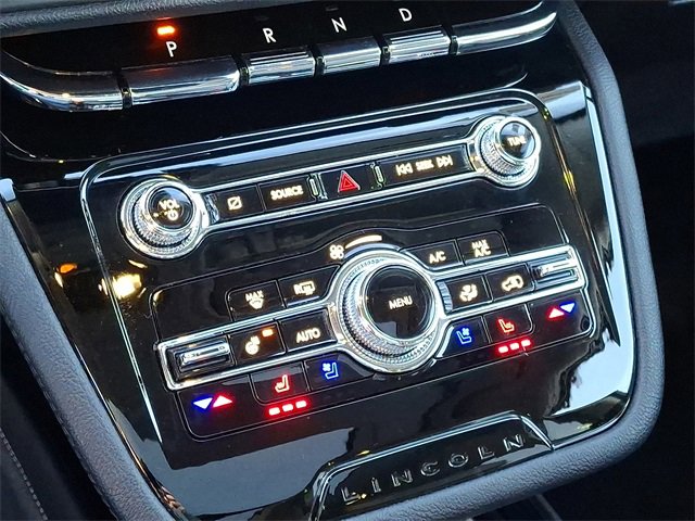 Used 2022 Lincoln Corsair AWD w/ Premium Package image 19