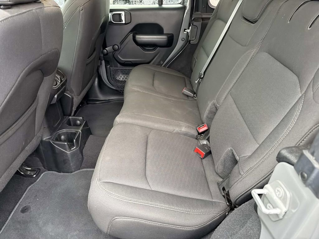 Used 2021 Jeep Wrangler Unlimited Sport image 15