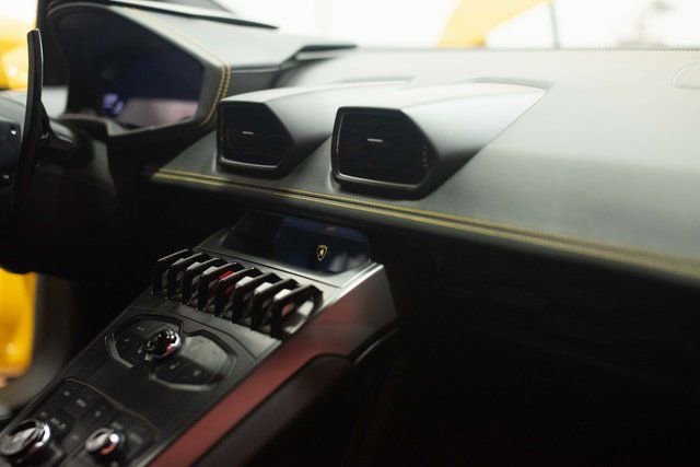 Used 2015 Lamborghini Huracan LP 610-4 image 78