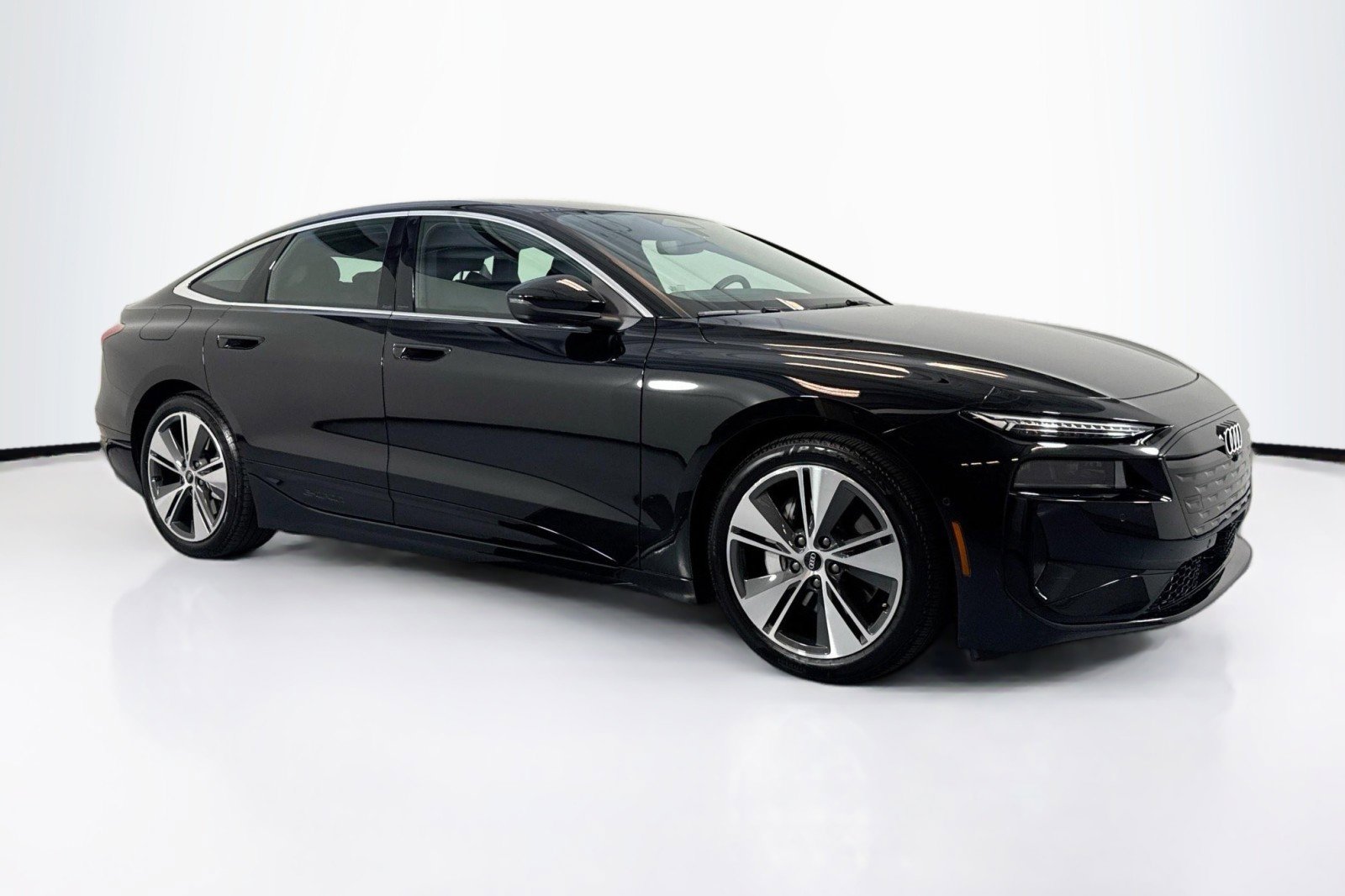 Used 2025 Audi A6 e-tron Prestige w/ Black Warm Weather Package RWD image 3