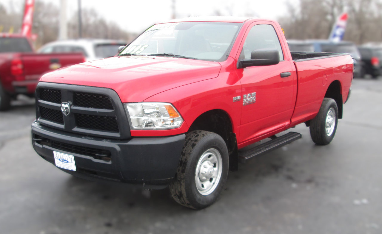 Used 2016 RAM 2500 Tradesman w/ Power Accessory Group image 2