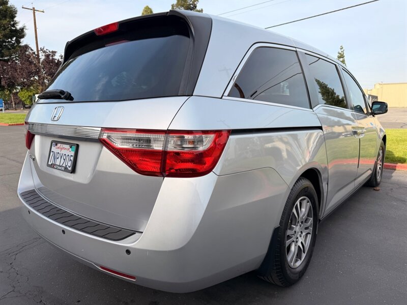 Used 2011 Honda Odyssey EX image 20
