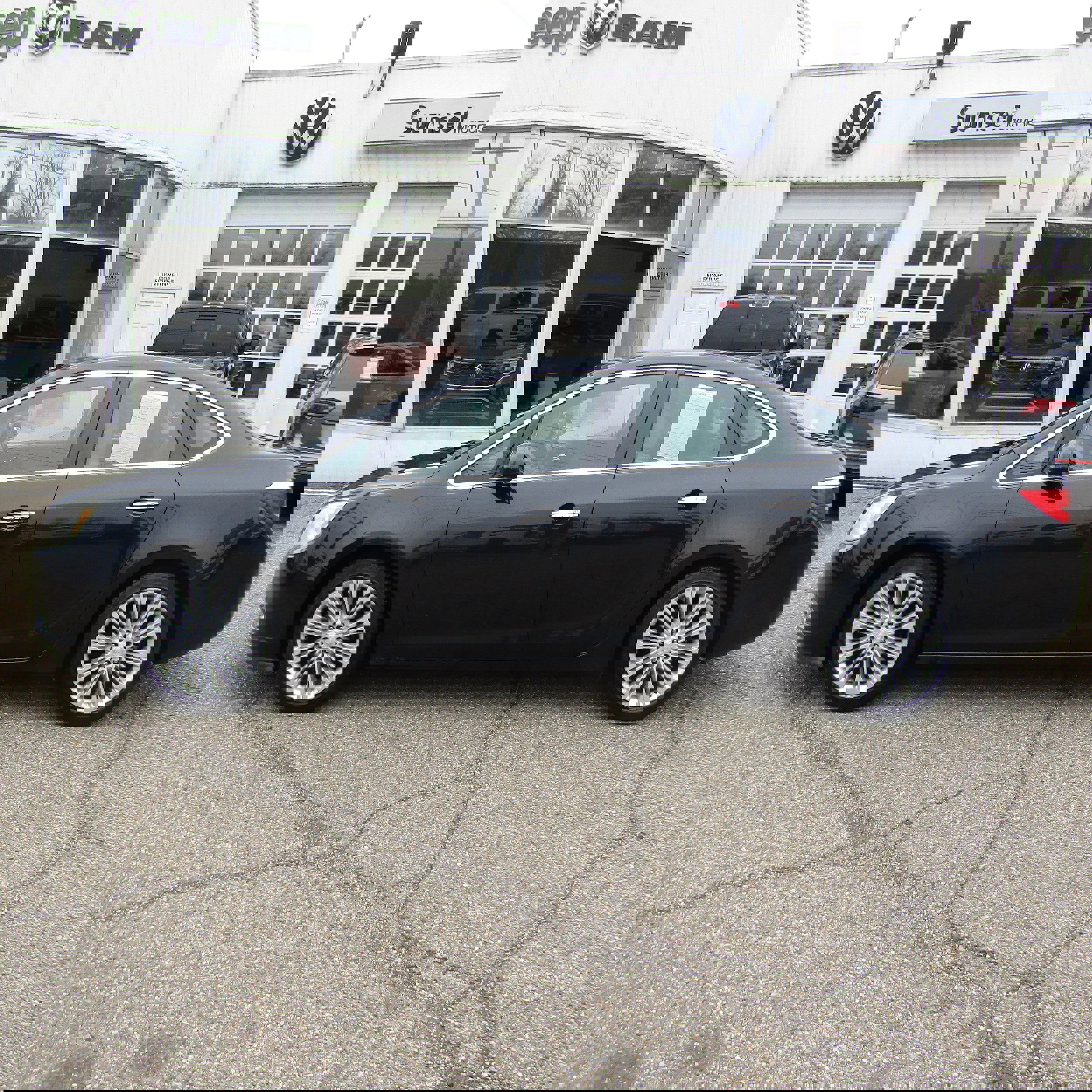 Used 2013 Buick Verano image 1