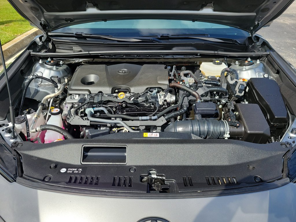 Used 2025 Toyota Camry LE FWD image 34