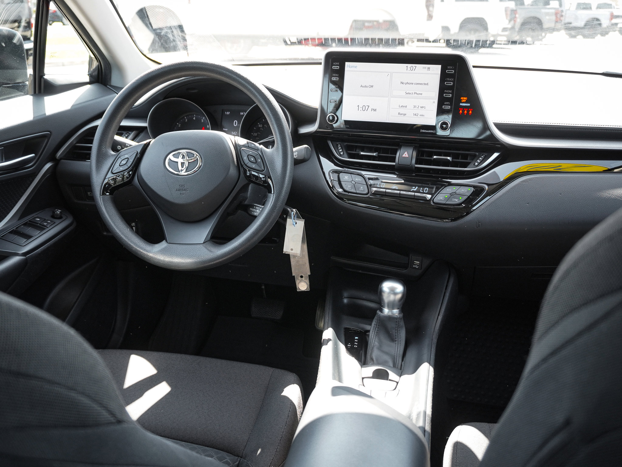Used 2020 Toyota C-HR LE image 27