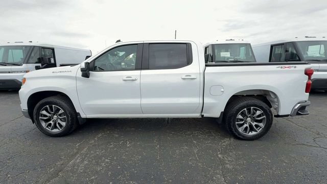 Used 2024 Chevrolet Silverado 1500 LT AWD/4WD image 5