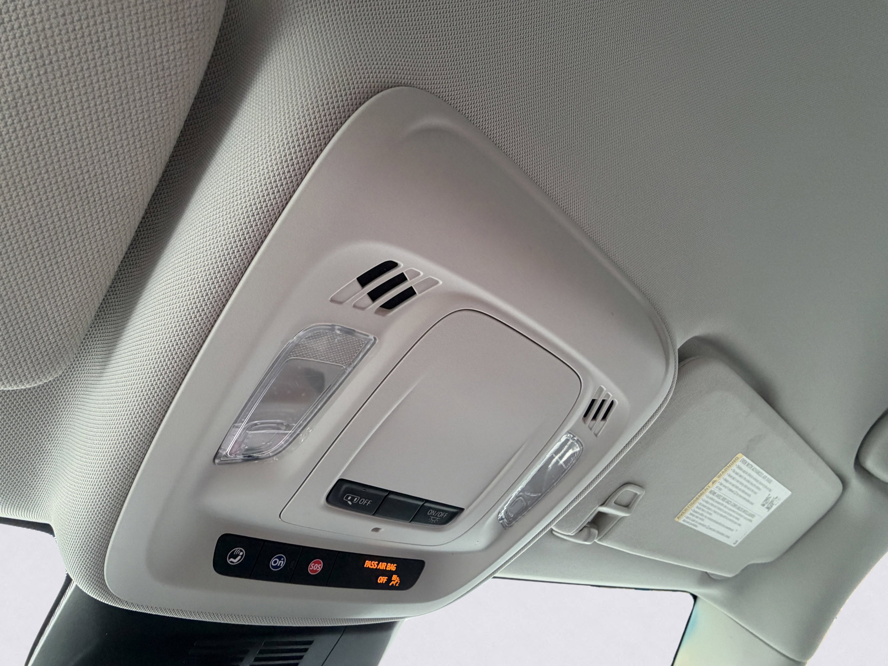 Used 2025 Buick Envision Sport Touring image 32