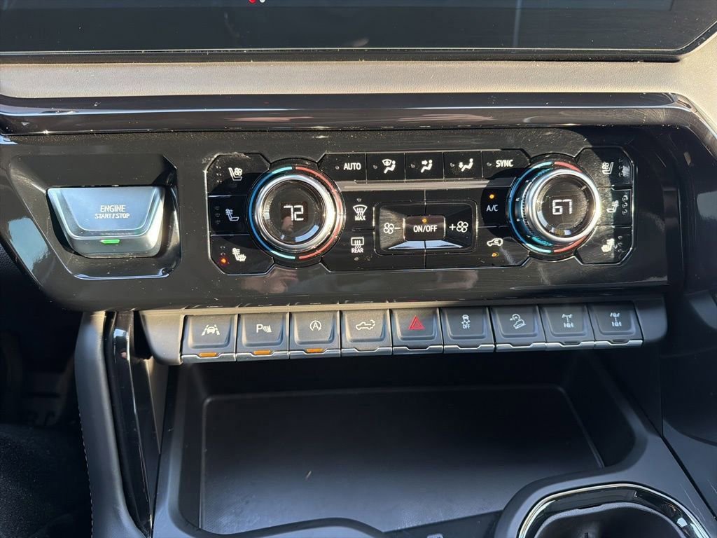 Used 2025 GMC Sierra 1500 AT4X image 26