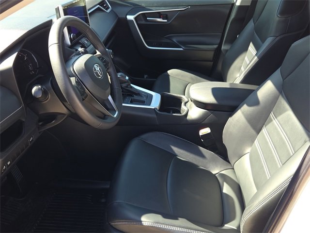 Used 2024 Toyota RAV4 XLE Premium image 19