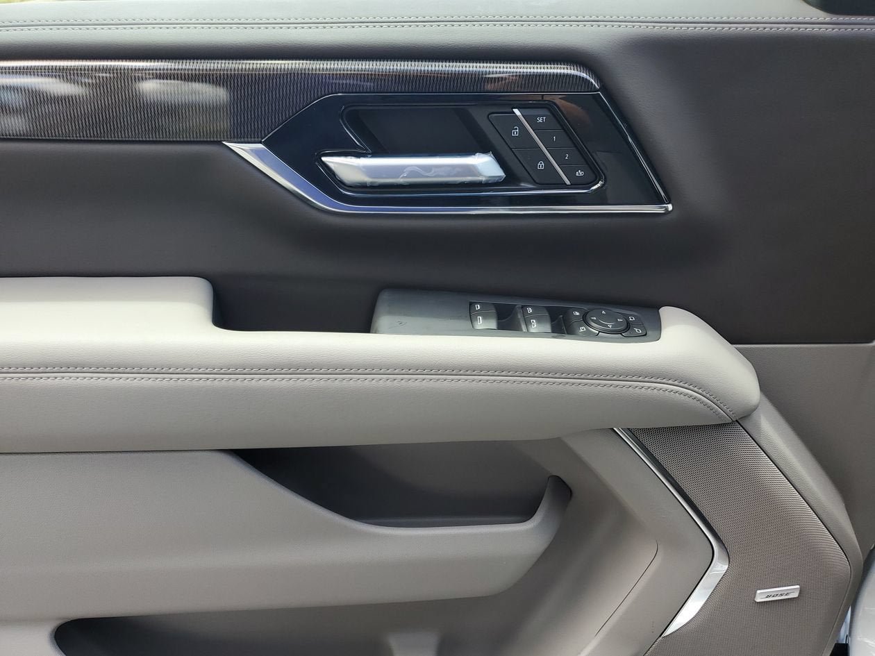 New 2026 GMC Yukon XL Elevation RWD image 17