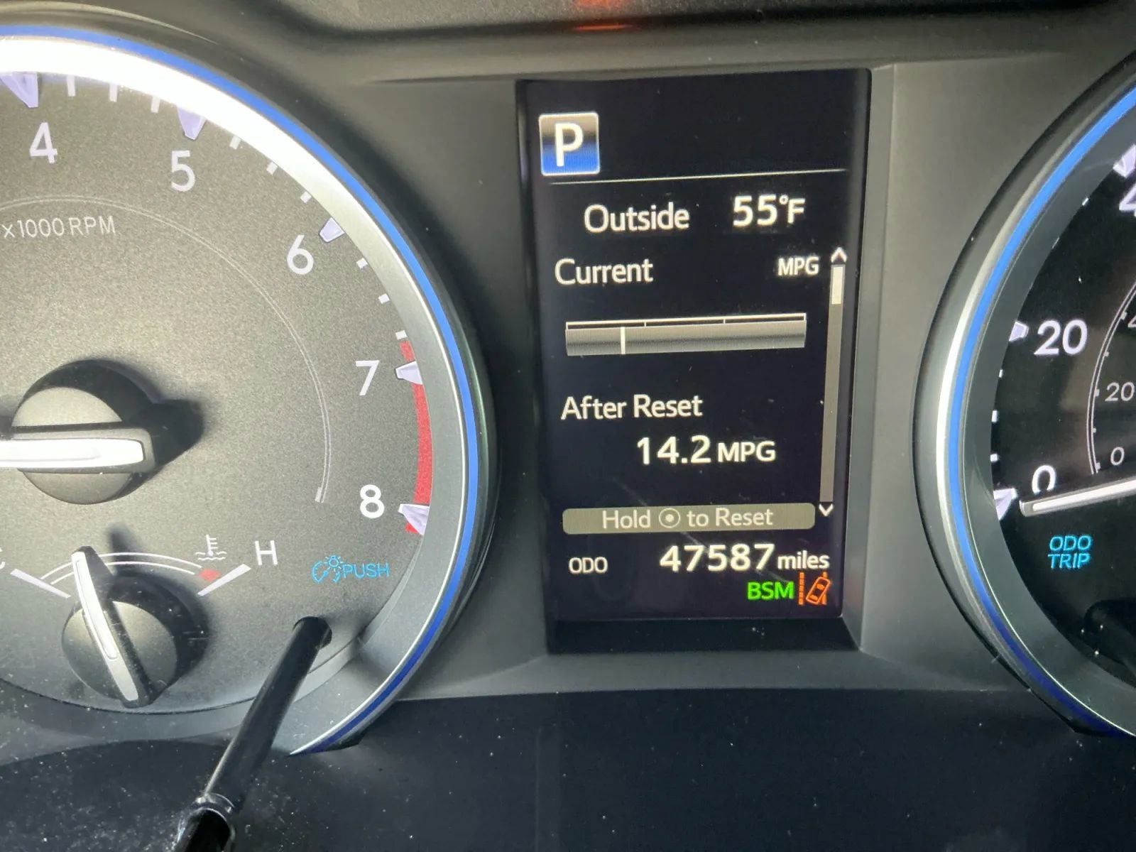 Used 2019 Toyota Highlander SE image 27