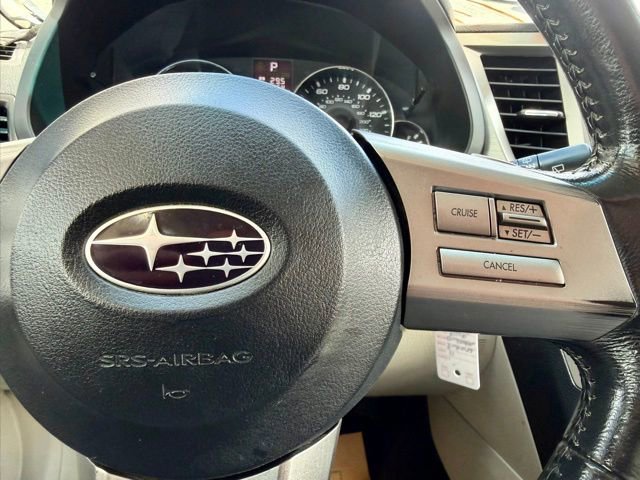 Used 2011 Subaru Outback 2.5i Premium image 28