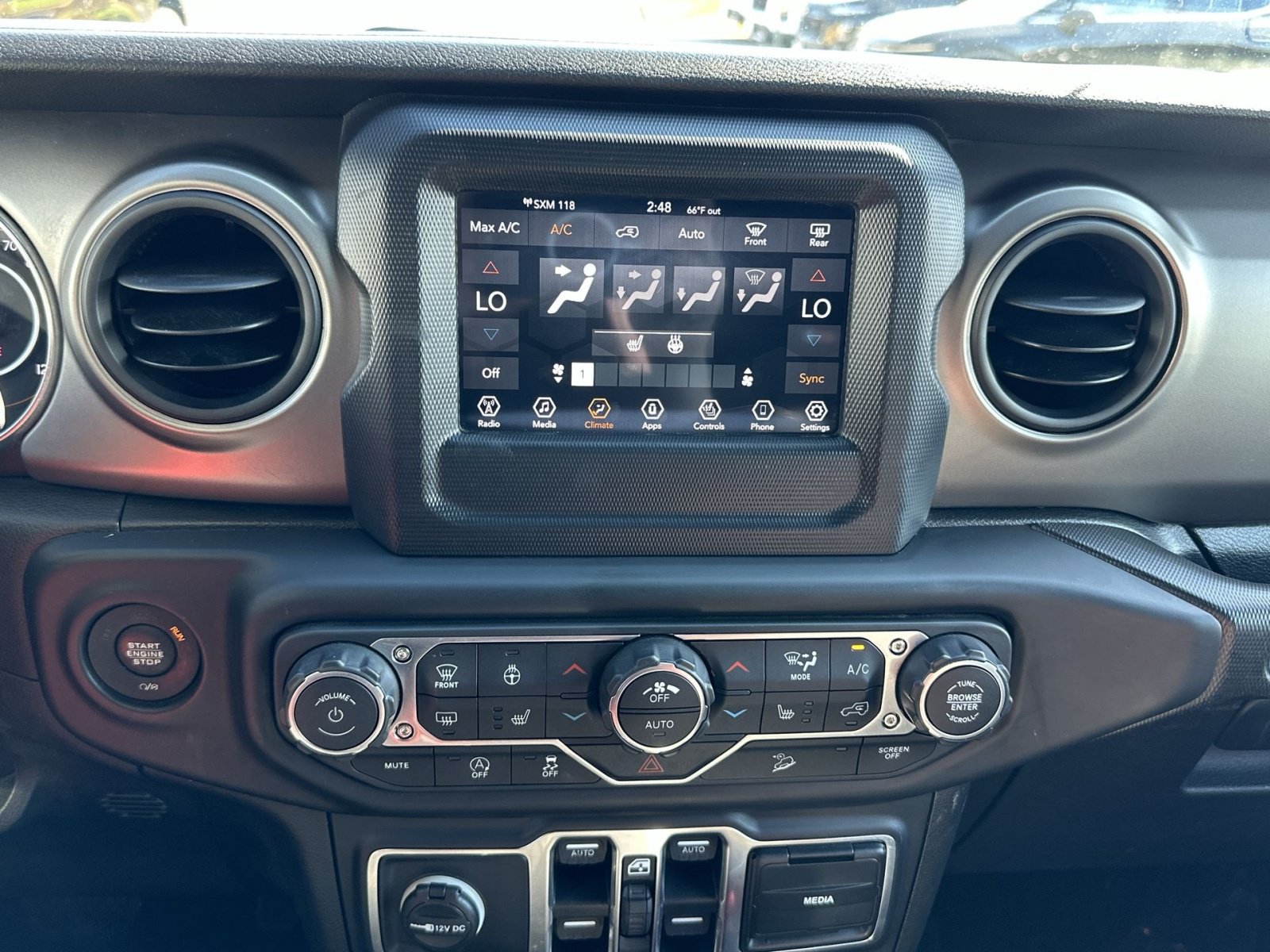 Used 2018 Jeep Wrangler Unlimited Sport S AWD/4WD image 20