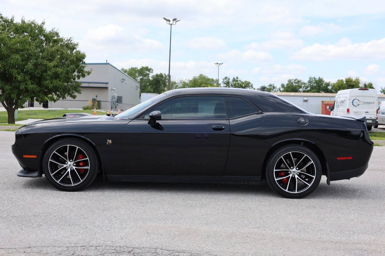 Used 2018 Dodge Challenger R/T Scat Pack RWD image 8