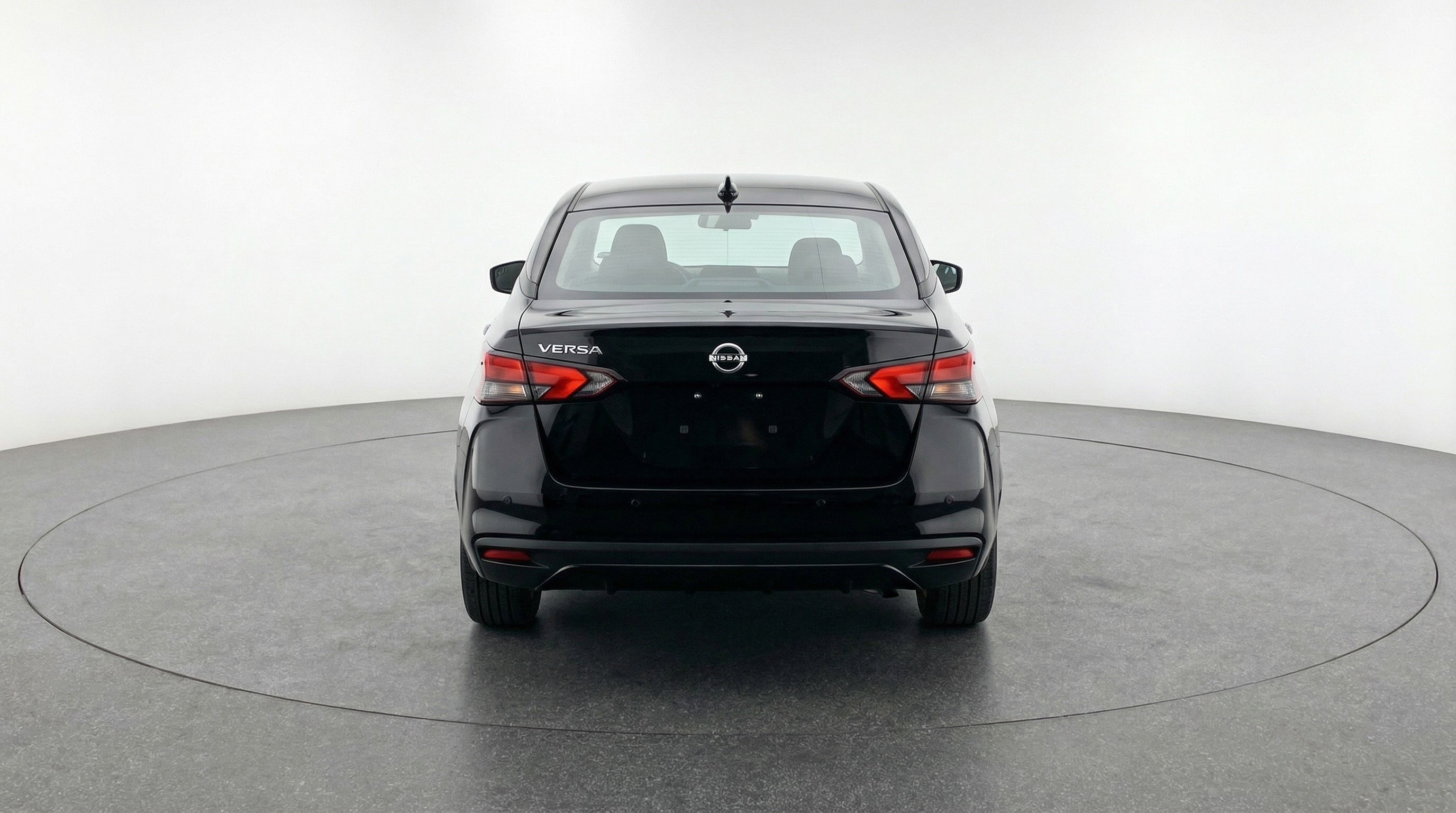 Used 2025 Nissan Versa SV FWD image 7