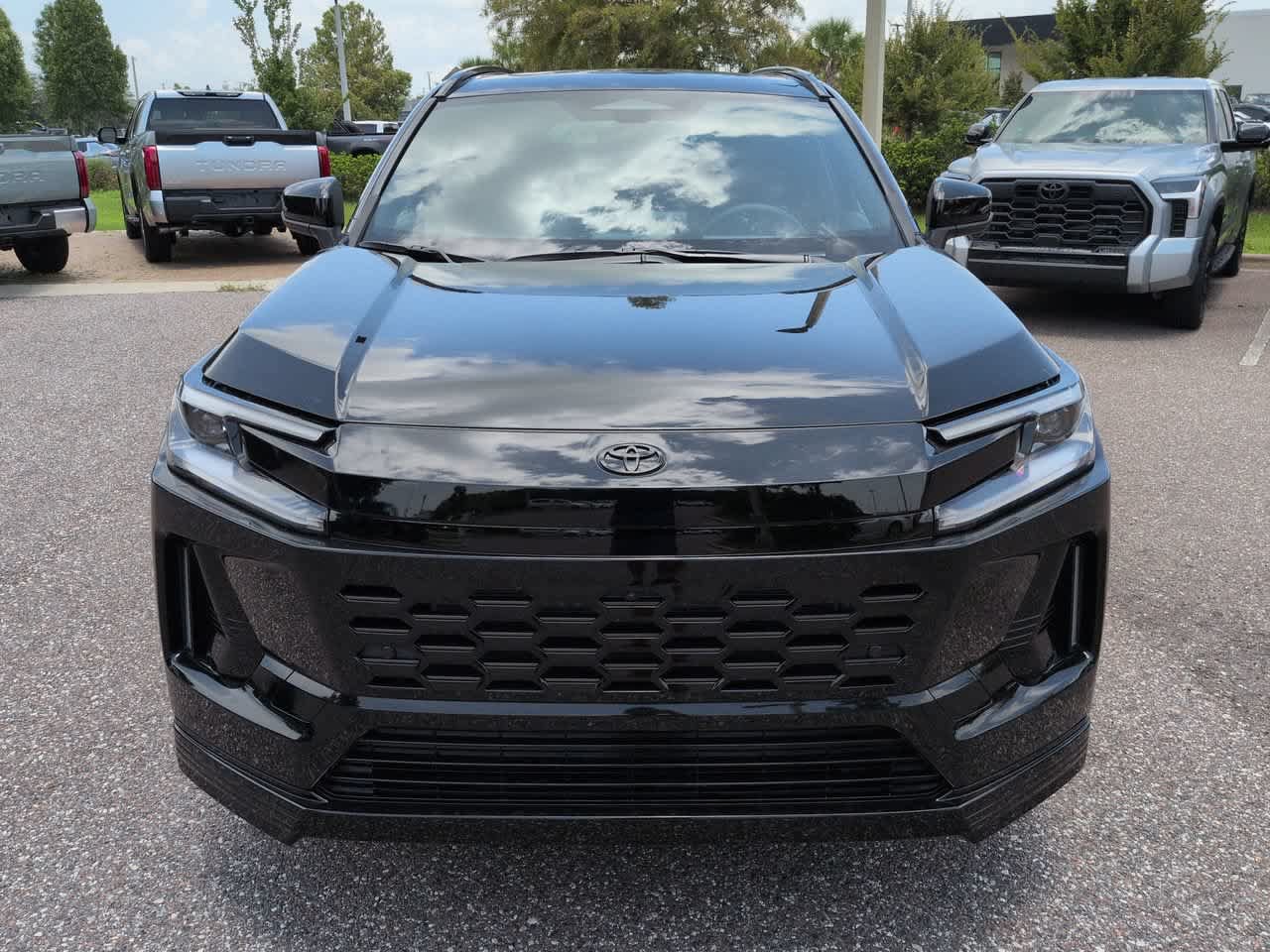New 2026 Toyota RAV4 XSE AWD/4WD image 9