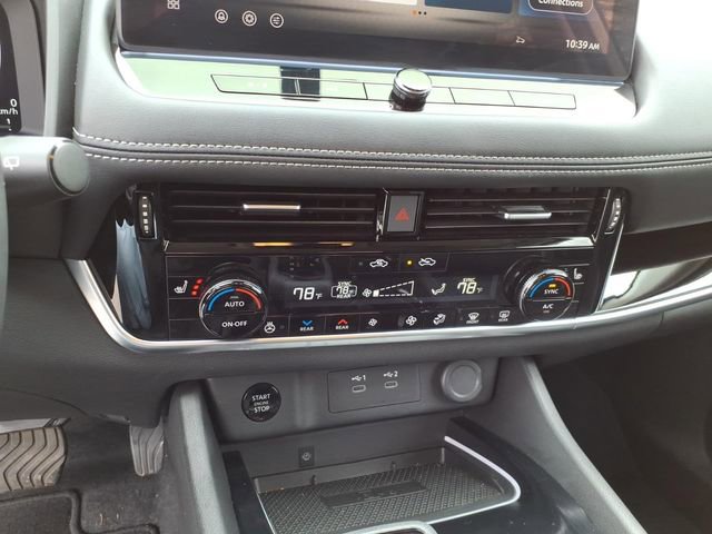 Certified 2025 Nissan Rogue SL w/ SL Premium Package image 12