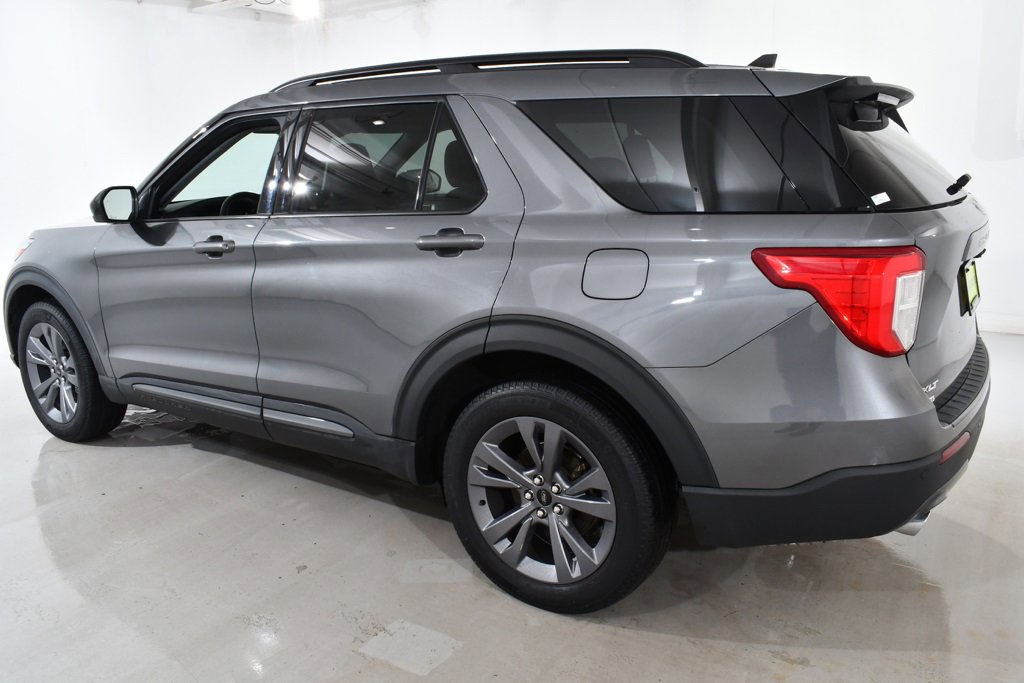 Used 2022 Ford Explorer XLT w/ Equipment Group 202A image 15