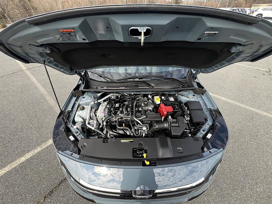 New 2026 Nissan Sentra SL w/ Floor Mat Package image 10