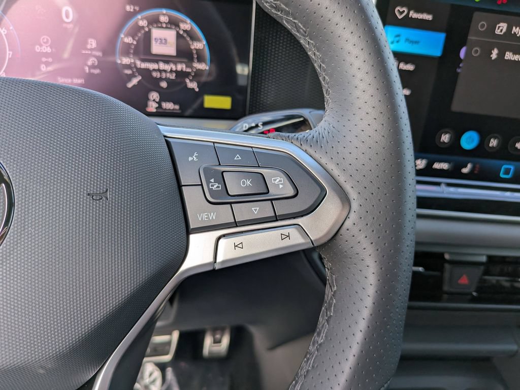New 2026 Volkswagen Tiguan SE R-Line FWD image 25